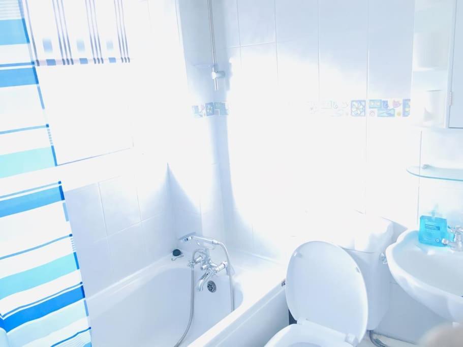 Princess 3 Bedroom House + Offstreet Parking +Wifi 利兹 外观 照片